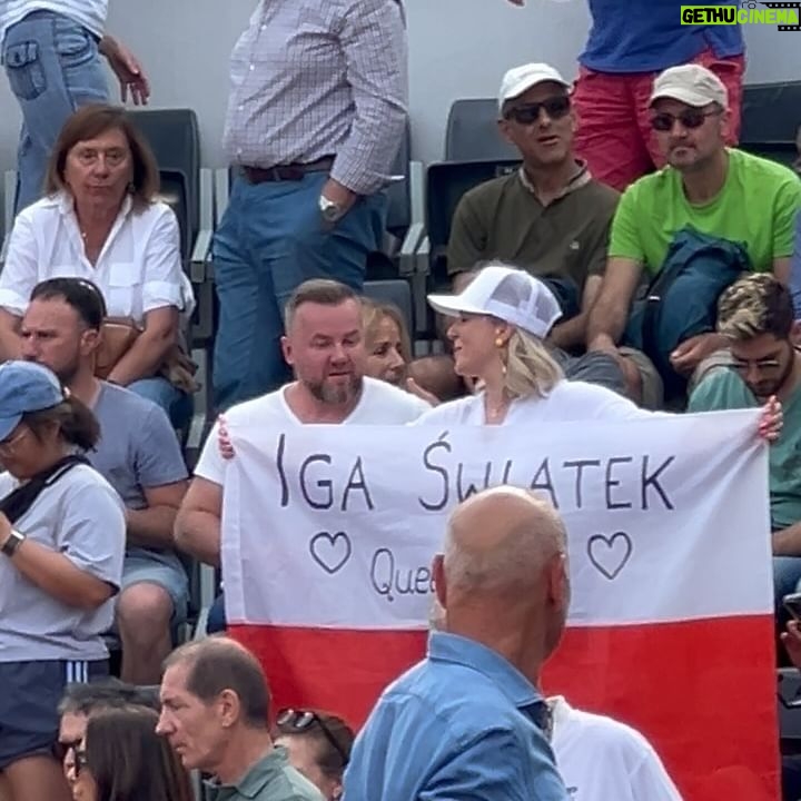 Kasia Smutniak Instagram - Gratulacje Iga ππππππππ @iga.swiatek Mistrzowskie granie . Rzym czeka do nastΔpnego π«Ά NR 1 ! @internazionalibnlditalia π΅π±π΅π±π΅π±π΅π±π΅π±π΅π±π΅π±π΅π±π΅π±π΅π±π΅π±π΅π±π΅π±π΅π±