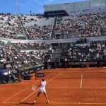 Kasia Smutniak Instagram - La copertina del secondo numero della storica rivista di tennis edita da @fandangolibri è a cura di @taninoliberatore 🔥ed è dedicata a Jannik Sinner. All’interno, oltre a due “pezzi” firmati da Antonio Scurati 👏👏👏trovano spazio gli Internazionali d’Italia, le interviste ad Adriano Panatta ( ❤️ sempre e comunque il più figo ti tutti ) Tonino Zugarelli, Flavio Cobolli e Jasmine Paolini, @valeriasolarino ( Valeria scrivi , scrivi sempre !) ci introduce alla magia del Foro Italico mentre il critico cinematografico @steve_dellacasa intervista Luca Guadagnino ( e pure Luca ci ha visto lungo 🎾) regista del film “Challengers” già campione di incassi. Per chi di tennis non capisce granché ( come me ) ma riconosce il fascino indiscutibile di uno degli sport più eleganti di sempre . @iltennisitaliano_ @fandangolibri @fandangopodcast