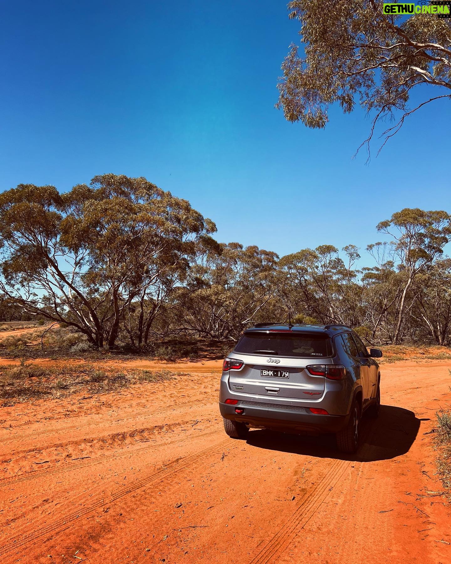 Kassandra Clementi Instagram - Thank you @jeepaustralia for loaning us this sweet silver beast to travel around the motherland