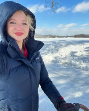 Kassandra Clementi Instagram - The Michigan winter froze my Australian tits clean off