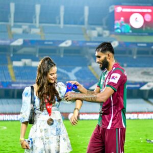 Kasturi Chhetri Instagram - For all the hard work, sacrifices, blood, sweat and tears that the world doesn’t see. 

You did it and I couldn’t be more proud of you and the entire team 💚❤️

CHAMPIONS OF INDIA 🛡️ 

#joymohunbagan