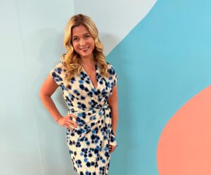 Kate Bryan Instagram - Sky Arts Portrait Artist of the Year is back and it’s season TEN!!!! 

We kicked off last night (sorry I’m late- it’s Frieze Art week in london so I have no sense of time and space) with some wicked artists and gorgeous sitters - Richard Curtis, Emma Freud (and cat) and Fleur East.  And yes I asked Richard lots of questions about his movies and it turns out he and Emma are POATY super fans and asked us lots of very specific geeky questions in return. 🥹We do have a lovely time making this show. Available on Sky Arts catch up, repeats and freeview channel 11 every Wednesday at 8pm. 

#poaty #portraitartistoftheyear #paoty2023 #poatys10 #mypoatw #artaddict #richardcurtis #fleureast #emmafreud #thejudgementals #portrait