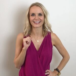 Kate Reinders Instagram - I haven’t posted much (at all, sorry!) bc I felt overwhelmed, honestly… HSMTMTS was undoubtedly THE BEST THING I’ve ever been a part of, and I am so thankful for EVERYONE onscreen, off-screen, and watching the screens. I have so much I want to share; I didn’t know where to start. So I’m just starting at the beginning: 

FIRST DAY(S) … and my 1st audition slate 🥰 (thank you @dkabramson for helping me make the tape that changed my life forever!! 👸🏻)

❤️🩷❤️🩷❤️❤️🩷