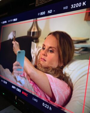 Kate Reinders Instagram - Things That Got Cut: Season 1

I can’t remember what episode this was. But @alexisnelis lost her hamster I think?And at the end I was sleeping on my couch, being friends w said hamster.. (who was a star, had his special handler and everything!) and I believe I’m swiping left on Mr. Mazzarra… (Silly Jenn, you’re gonna looooove him!) #jennzara @markstcyr I 🩷 you