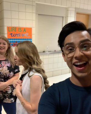 Kate Reinders Instagram - When @frankiearodriguez steals your phone… (I loooove you, Frankie!! And Joe!!!! 🩷❤️)