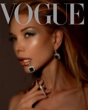 Kate Cast Instagram - 1, 2, 3…?

Why to FIT IN when You Were Born to STAND OUT ..? 💕 

This beautiful jewelry 💍 💎 @collectionbynadia could not be captured any better then by The One and Only @marc_evans_photography 
Make-up 💄 @neviavariscomakeupartist