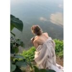 Kate Cast Instagram – And if I asked you to name the things and people you love ❤️, how long would it take you to name yourself…? ❤️. ❤️. ❤️. I’m almost sure then almost no one would say ME 🙋🏼‍♀️ at the first place, few in the first 5 or 10 and most of us would not even listed themselves.

  We are so good at showing our love towards others, but how about ourselves…?
Can we really love others to our full potential if we don’t love and nurture ourselves…?
I’m not saying you’re not caring enough.
But simply that you have even more capacity.
There’s a reason we’re told to put our oxygen mask 😷 on first before putting it on someone else. When we don’t love ourselves first, there’s a hole left in our soul and we can be more drained and exhausted. When we start with ourselves first, we are not only better to live, but shine with our full potential and spread this light out in a way that for those who refuse to do this in themselves, who refuse to embrace their full potential of living and being and just settle for what they’ve been simply told they should be, act and do in their lives to make another people and the entire world happy and ‘satisfied’ – blind with our light. 

  Dear sister, stop being afraid. Stop being afraid of your super-power. The power of simply ‘being’ yourself and shine bright. 
  Allow yourself just to “be” rather then “do” and let the world adjust.

NO-ONE IS YOU AND THAT’S YOUR SUPER-POWER.
