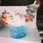 Kate Mara Instagram - This is a snow cone 🤯 @twistedforsugar 🍭