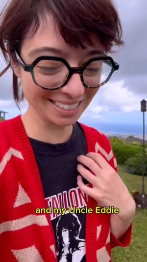 Kate Micucci Instagram - Went to Hawaii to visit my aunt and uncle and we made a song! My Uncle Eddie is the reason I started writing songs when I was a kid. @songsbyed 🌴