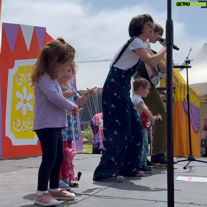 Kate Micucci Instagram - Been meaning to post about Bob Baker Day. I had a blast hosting the kids talent show. Everyone rocked that stage! Thanks to all who came out to experience the magic that is @bobbakermarionettes. Also it really felt like a mini Coachella with puppets. So much fun! Photo by @bradstubbsfaceplace
