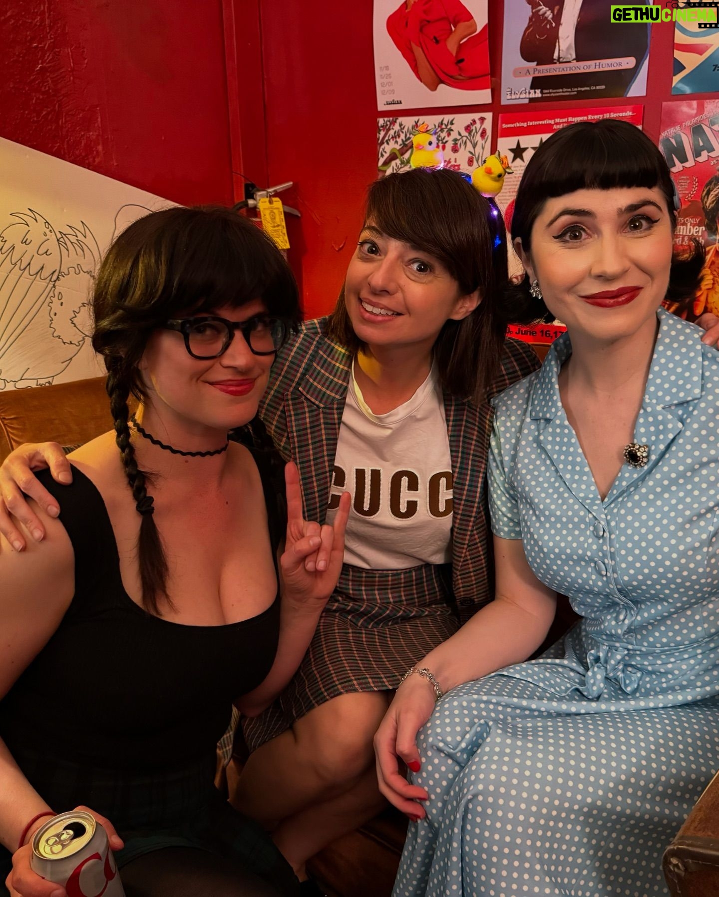 Kate Micucci Instagram - Happy Anniversary Tomorrow Show! We all celebrated on Saturday night with one of the coolest/ wildest/ weirdest/ funniest shows I have ever seen. Congratulations @ronlynch1 and @drdavey for 19 years and counting!