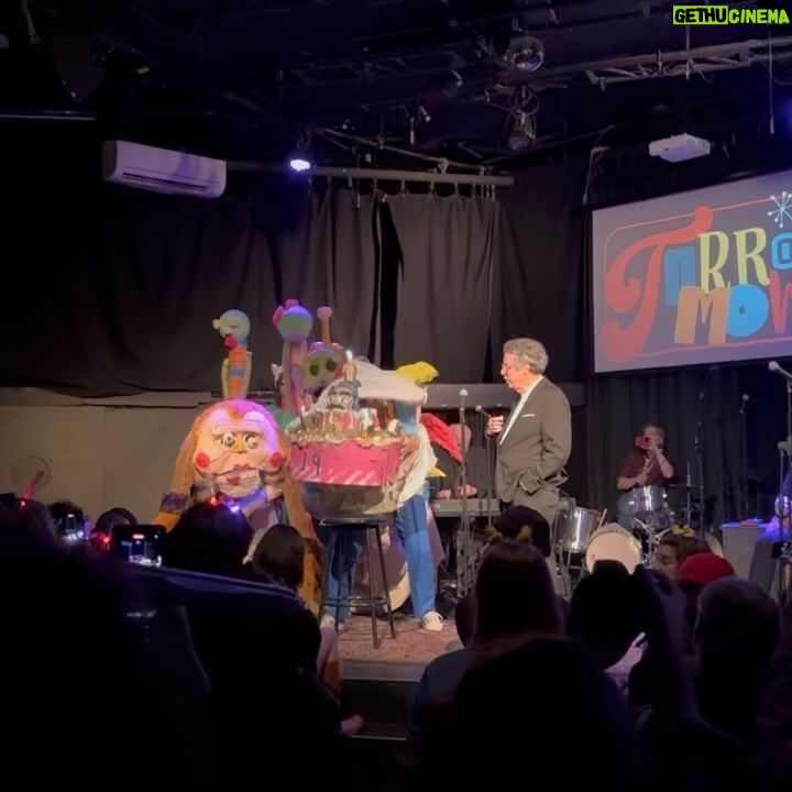 Kate Micucci Instagram - Happy Anniversary Tomorrow Show! We all celebrated on Saturday night with one of the coolest/ wildest/ weirdest/ funniest shows I have ever seen. Congratulations @ronlynch1 and @drdavey for 19 years and counting!