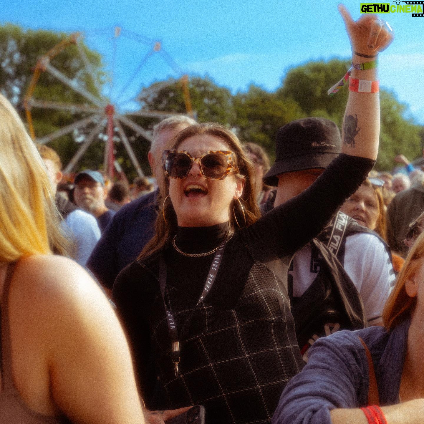 Kate Nash Instagram - Such good energy!! Thank you @bingleyweekend 🫶✨ photos @dorapaphides