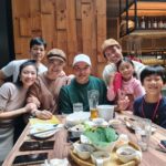 Kate Pang Instagram – 好難得可以聚在一起，看到新加坡好久不見的朋友，真的很開心，希望你們常來台灣拍戲，我們可以常相聚！😘😘😘

#happygathring