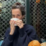 Kate Siegel Instagram – Life is Pain au Chocolat 

#wheninparis
