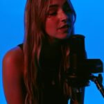 Katelyn Tarver Instagram – Parallel Universe (Live Session) 💙 full video on my YouTube!