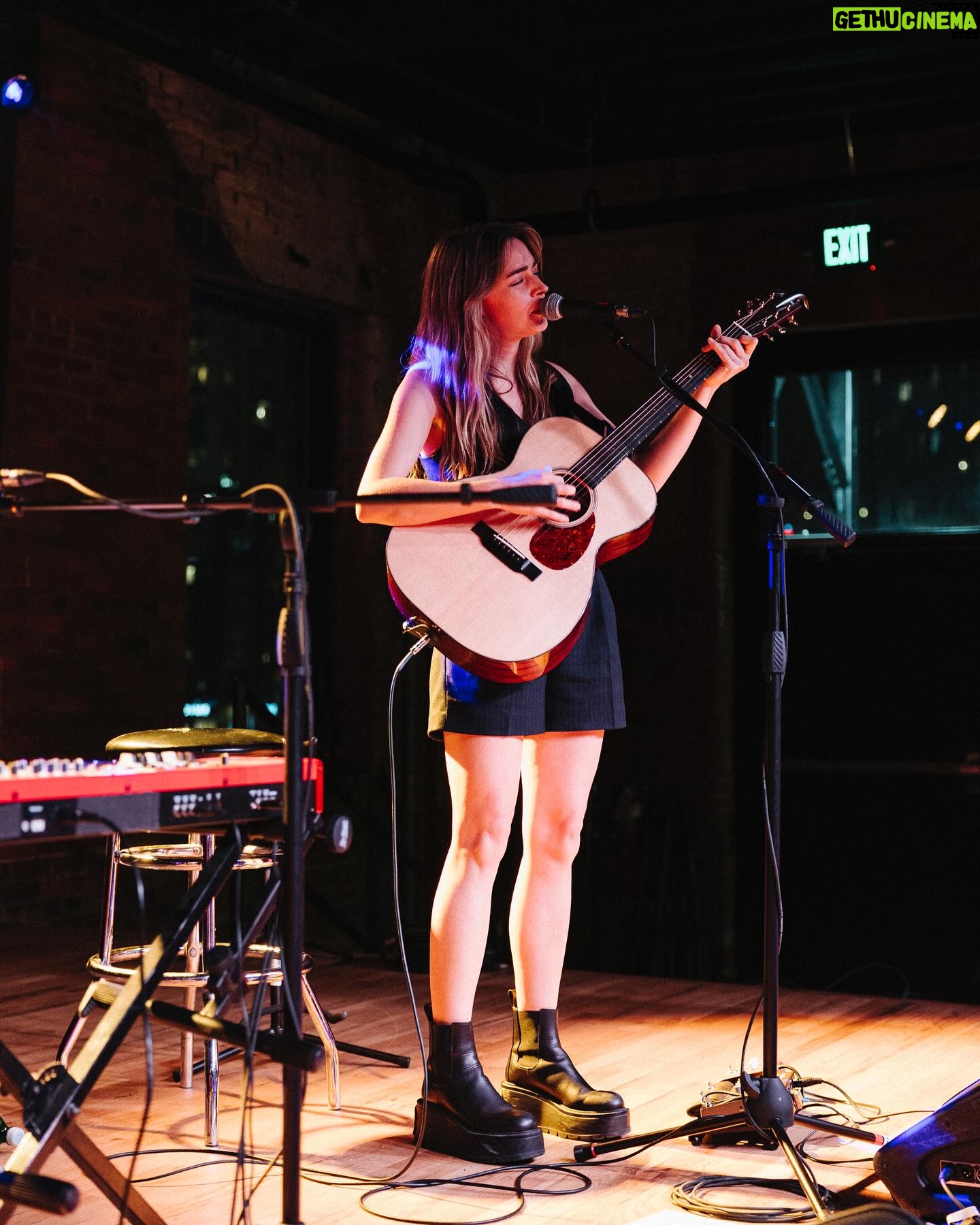 Katelyn Tarver Instagram - Nashville! Last night was so special. I decided when I booked this show that I wanted to try and play it solo. It was a big swing for me, and y’all were the perfect crowd for it. I was so nervous! But y’all had my back from the first song. Thank you for showing up (in scary weather!!!) to support me. I am so lucky. Swipe to last slide for the best homemade KT merch I’ve ever seen. All pics by @andybarron 🥹 And huge thanks to @canneryhallnashville for having me ❤️