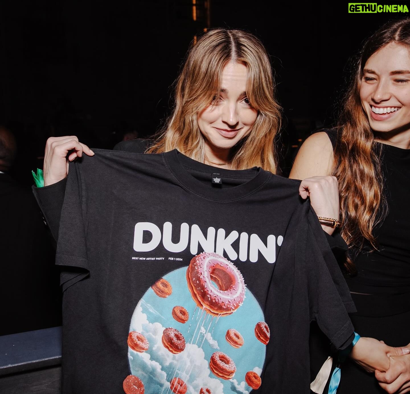 Katelyn Tarver Instagram - So much fun @spotify grammy party last night. Especially excited about new @dunkin t shirt 🍩