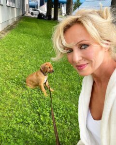 Actress Kateřina Brožová HD Instagram Photos and Wallpapers June 2024
