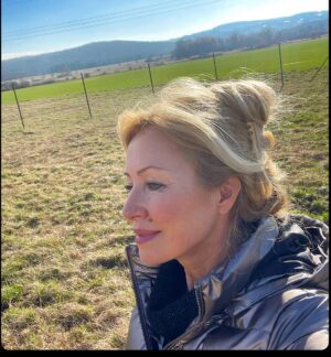 Kateřina Brožová Instagram - Jaro se hlásí huraaa🙏🌸🍀🌺🌼💐🌷🌻