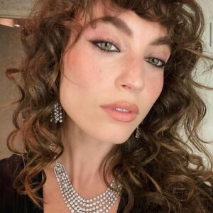Katerina Tannenbaum Instagram - We did it @ajandthequeen ❤️ @netflix big big love 🦋🥰 thank you so much @sherifaye @i_yell_o @julienmiachonhobson for being the best team in the world, @chrisbenns for styling this beautiful look from @maisonvalentino @piaget the perfect hair by @brycescarlett and dream makeup by @kateleemakeup Streaming now 🧚🏻
