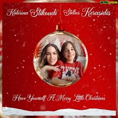 Katerina Stikoudi Instagram - “🎅 Let your ❤️ heart be 🌟light!” So thrilled to have the opportunity to collab with this 11 year old piano prodigy @stelioskerasidis 🎹 . Listen to us, wishing you a merry little christmas! 🎄 Hope you enJOY it. 🙏🌟 @margarita_matsa @monstermanager @patakis @redarious4 @glykouz @stelioskerasidis 🎹 ❤️🫶🏻 @sofia.lazop