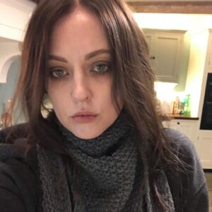 Katharine Isabelle Instagram - Sim Chaos is one of my favs.. The Green Sea movie is available TODAY in US/Canada on major digital platforms like iTunes etc and VOD please buy and enjoy and help support our independent Irish film 🤘@thegreenseamovie  @randal_plunkett