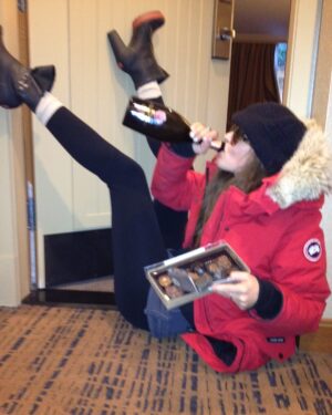 Katharine Isabelle Instagram - Whistler Film Fest starts today and I would love to be up there again, having my breakfast on the hotel hallway floor. Everyone be good and maybe next year @whisfilmfest #whistler