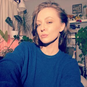 Katharine Isabelle Instagram - technology made me cry. Emergency delivery of wine. very confident about my third call to tech support being a huge success