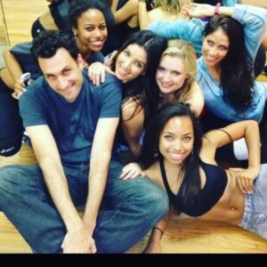 Katherine Bailess Instagram - Pilot dayzzzzz 👯‍♀️👯‍♀️ #tbt #hitthefloor #dance #bounce #pilot #babies