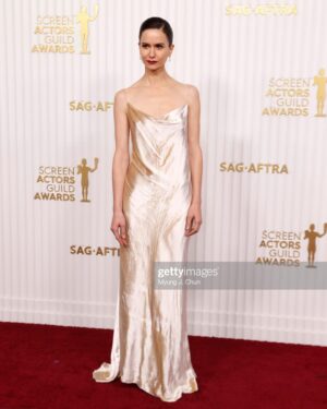 Katherine Waterston Instagram - @sagawards
