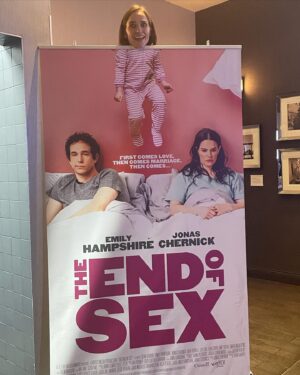 Katherine Barrell Instagram - #TheEndofSex avec mon bebe @melanie.scrofano.officiel - go see it, it’s hilarious!!! Available in theatres in 🇨🇦 and 🇺🇸 April 28th!! Congratulations team @vortexmediainc !!!!

@emilyhampshire @jesseikeman @christopher_giroux @annpirvu @papachills