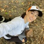 Katherine Barrell Instagram – Balancing Act! Here’s to all the people out there holding it together and doing their best! Here’s to all the people who feel like they’re constantly dropping balls and letting someone down. Here’s to all the people who are doing their best with a smile on their face and passion in their hearts. Here’s to all the people for whom “hustle culture” feels insanely out of reach but “keep your head above water and have a laugh” seems doable. I see you!!! Solidarity ✊🏼✊🏼✊🏼