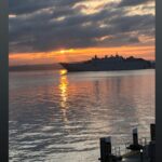 Katherine Kelly Lang Instagram - Sydney is a beautiful city! I took these photos on my run at 6:00 am this morning. Streets were empty and quiet. So peaceful and pretty! #sydneyoperahouse #sydneyharbourbridge
