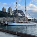 Katherine Kelly Lang Instagram - Sydney is a beautiful city! I took these photos on my run at 6:00 am this morning. Streets were empty and quiet. So peaceful and pretty! #sydneyoperahouse #sydneyharbourbridge