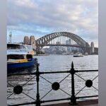 Katherine Kelly Lang Instagram - Sydney is a beautiful city! I took these photos on my run at 6:00 am this morning. Streets were empty and quiet. So peaceful and pretty! #sydneyoperahouse #sydneyharbourbridge