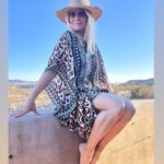 Katherine Kelly Lang Instagram - Summer is almost here! Check out @katherinekellylangkaftans Available now💕💕💕 #kklkaftans #joshuatree #katherinekellylang #kaftans #jumpsuit #summerdresses #tops #shorts