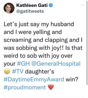 Kathleen Gati Instagram - #proud #tv @generalhospitalabc #GH #mom2 🎊🎈❤️ #DaytimeEmmys2022