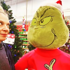 Kathleen Gati Instagram - Obrecht vs. The Grinch!!!!😇😇