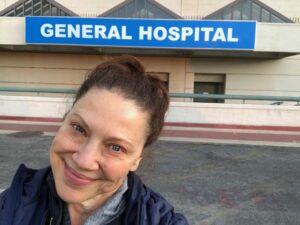 Kathleen Gati Instagram - Just wanted to send LOTS OF LOVE to all of you amazing @GeneralHospitalabc #GH viewers and fans! We love and appreciate you guys all SO MUCH!! Have a wonderful day! ❤️❤️🌹🌹🌹❤️❤️