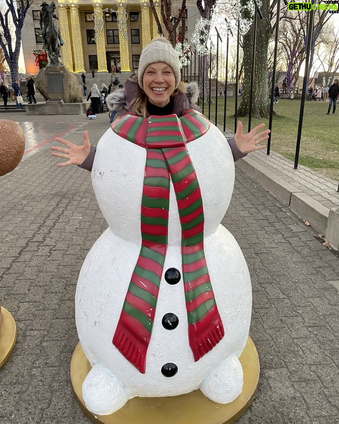 Kathleen Gati - 573 Likes - Enjoying this new Holiday season! Sending love to everyone!ā¤ļø