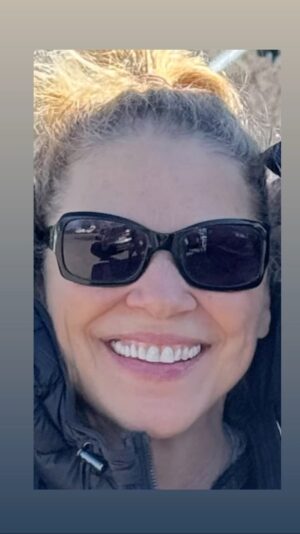 Kathleen Gati Instagram - Just a little hint to say I’ve been quiet because I am busy acting in a beautiful movie. Can’t say more at the moment. Those NDAs are powerful! But I am sending my love to you all! ❤️ #GratefulHeart #actorslife #JOY
