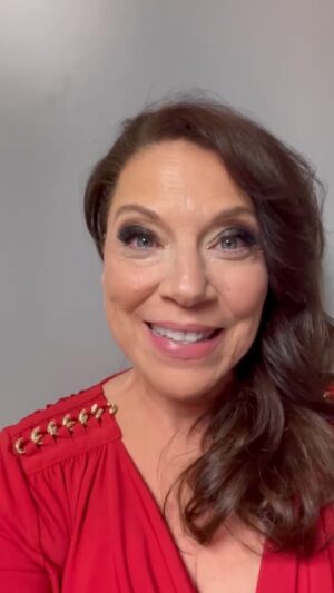 Kathleen Gati Instagram - We are one week out from joining @gatitweets in #gatiskitchen @fantasy_events_inc - joinus for a great evening full of prizes, cooking, cocktails, laughs, friendship and more! 🥰🥰🥰
.
.
.
#generalhospital #generalhospitalabc #ghbaby #generalhospitalfans #ghfantasy #ghfantasyevents #ghfantasyweekend #coastalentertainment #hungarianfood #cooking #cookingathome