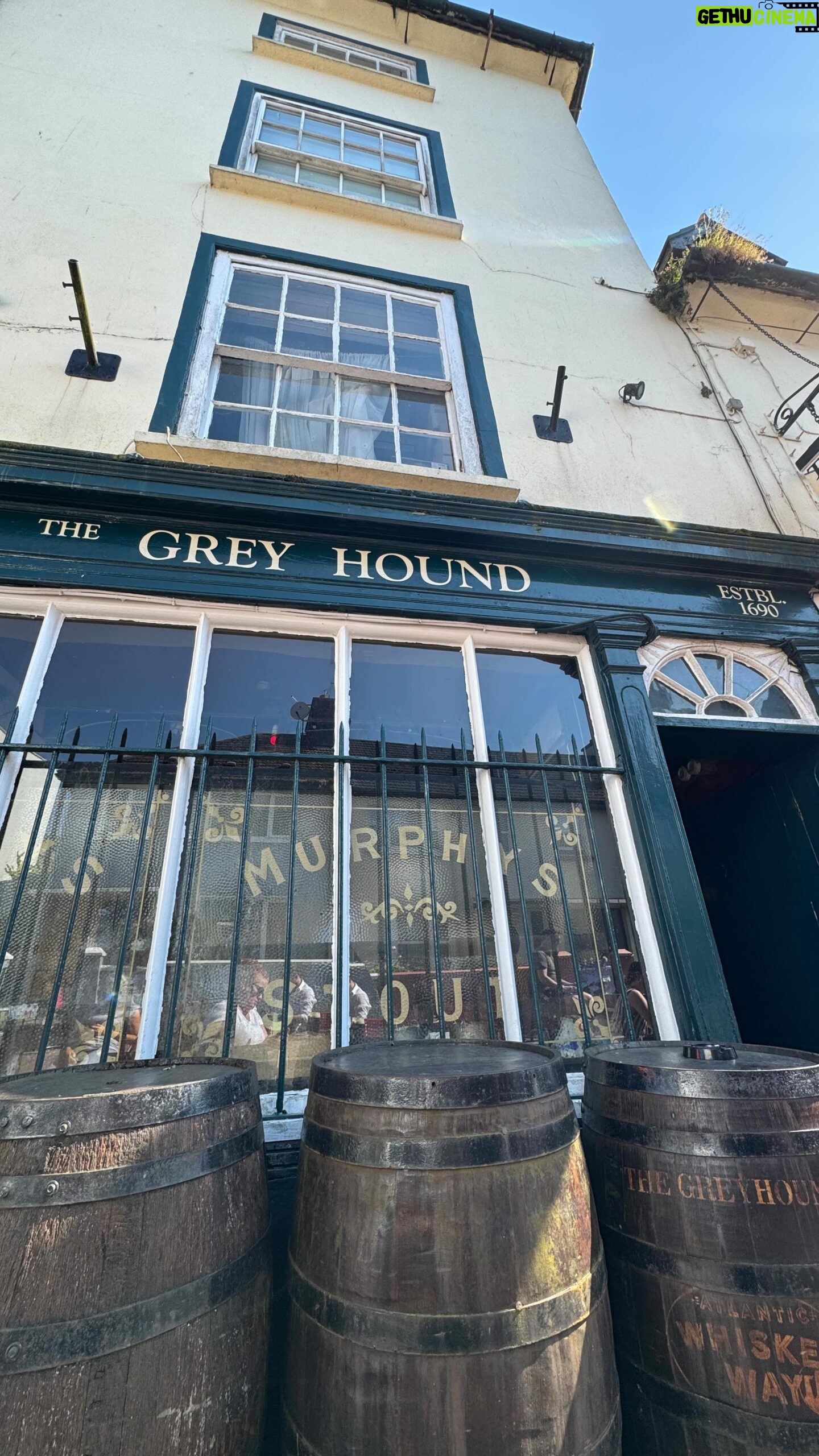 Kathleen Madigan - 1.3K Likes - My fave pub in Kinsale. Welcome to the @thehound1690 š¾š» Established in 1690 š®šŖ
#kinsale #thegrayhound #ireland #guinness #kathleenmadigan #madiganspubcast