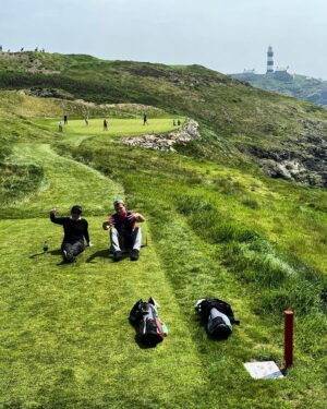 Kathleen Madigan Instagram - Meet Tom✌🏻

If you happen to be in Cork and need an awesome DJ OR a guy who can read a putt, Tom’s your guy 😎🏌🏼‍♀️🇮🇪

#tom #oldhead #caddiefriend #kathleenmadigan #madiganspubcast