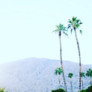 Actress Kathleen Robertson HD Instagram Photos and Wallpapers January 2022