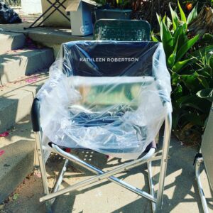 Kathleen Robertson Instagram - 😷😷😷 #covidset #swimmingwithsharks 🖤🔪🦈 @quibi