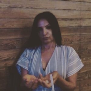 Kathrine Narducci Instagram - #tbt @tomhardy @lindacardellini  @noelfisher  Supporting my juggling Skill’s lol😂😂😂 love and miss you guy’s ❤️ #fonzo #funny #tomhardy #lindacardellini #noelfisher #actor #instagood  #funnyvideos #fonzo #🔥 #venom