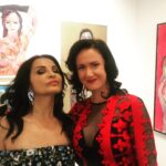 Kathrine Narducci Instagram – #SWIPE LEFT ……Thank you to everyone who came out to support  @sitebrooklyn @bobby_cannavale @@nydailynews @newyorkpost #galleryopenings #curator #artcollecting #artistsoninstagram #artcollector #nypostnyc @1stthursdaysartwalk