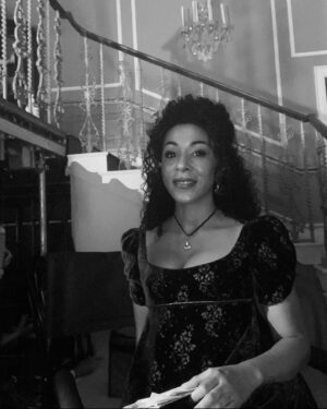 Kathryn Drysdale Instagram - BTS #bridgerton 🖤